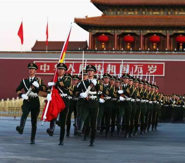几度风雨,几度春秋丨中国人民武装警察部队的