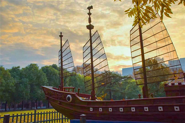 @2018届考生 军考别怕!学姐带你绝地求生