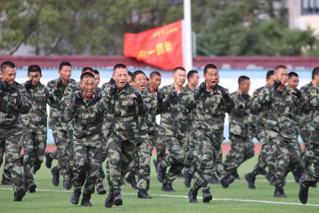 又帅又飒,海警学院的运动会燃爆了