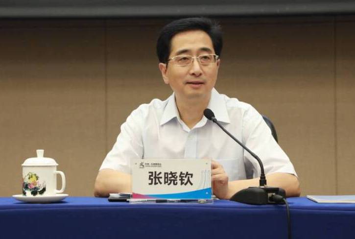 在第2届中国-东盟企业家合作高端对话会开幕式