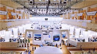 探馆达沃斯 感受第四次工业革命的“科技范”