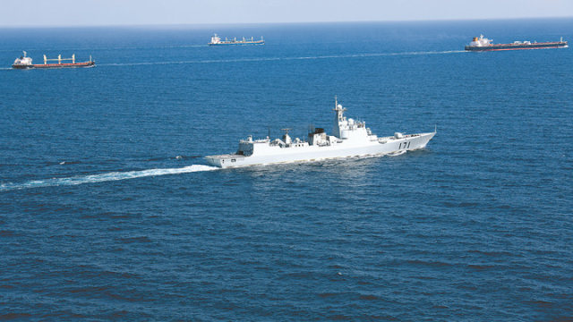 护航10年：中国海军让最危险海域变成黄金航道