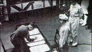 1945年9月2日：日本签署无条件投降书