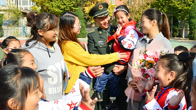 山东省潍坊市军地合力解决驻军部队官兵子女教育问题