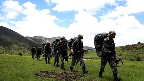 川西高原 “超级战士-2022”练兵比武正在展开