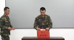 情暖校园 东风快递员爱心助力中学生