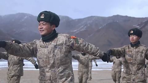海拔5300米，雪域高原官兵温暖过冬