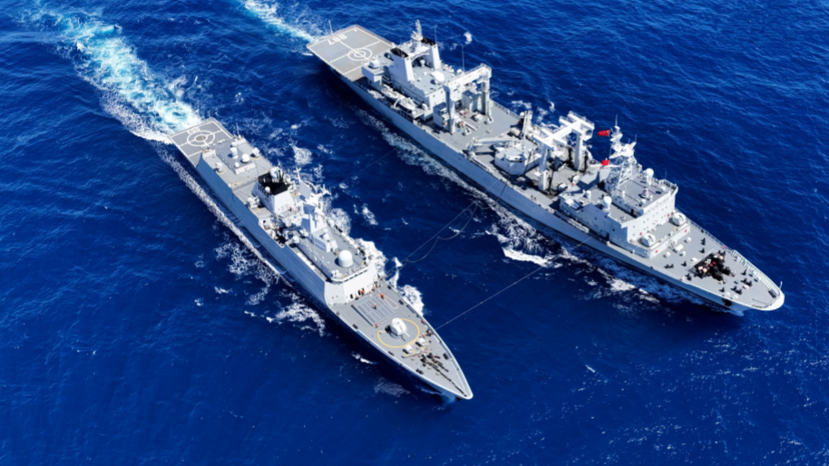 Naval vessels in comprehensive supply training