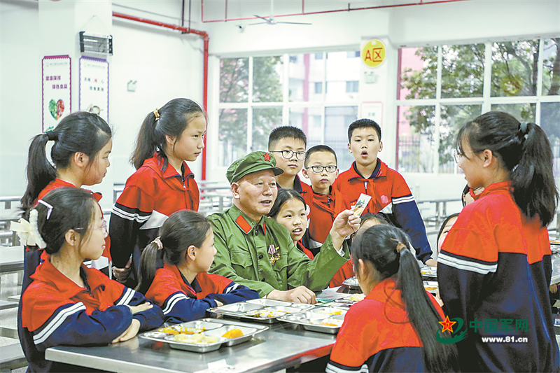 这里的劳动课有“军味”，国防教育融入中小学课堂受到师生欢迎