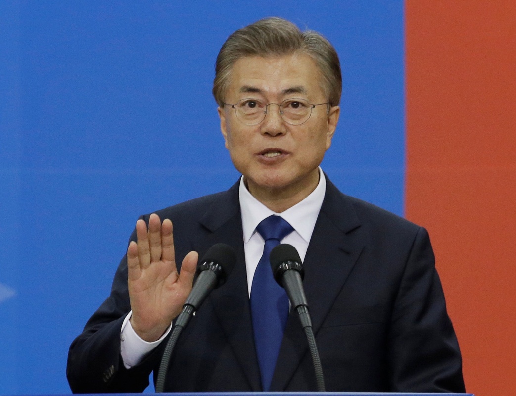 韩国新当选总统文在寅火速就职