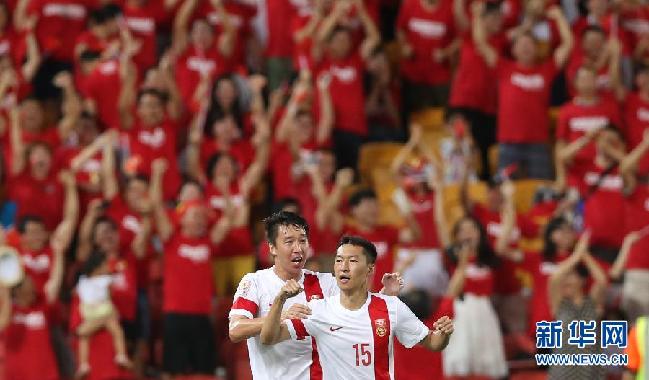 （亚洲杯）（8）足球——小组赛：中国队对阵乌兹别克斯坦队