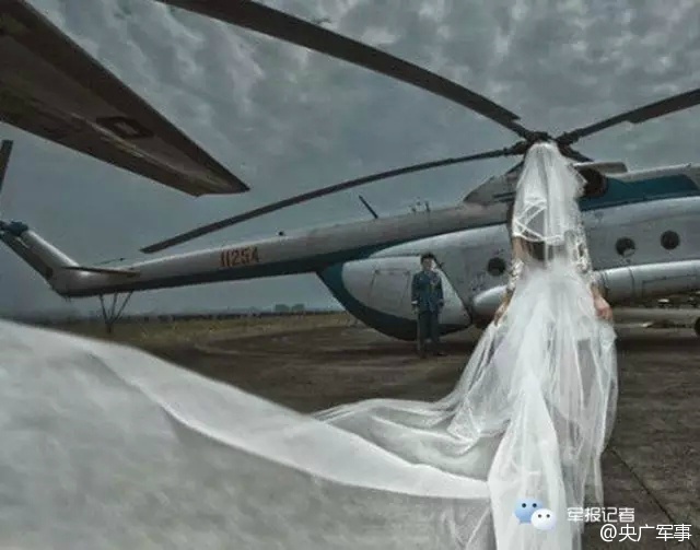 霸气军人婚纱照图片_军人图片霸气(2)