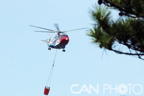 AC313直升机快速处置庐山森林火灾