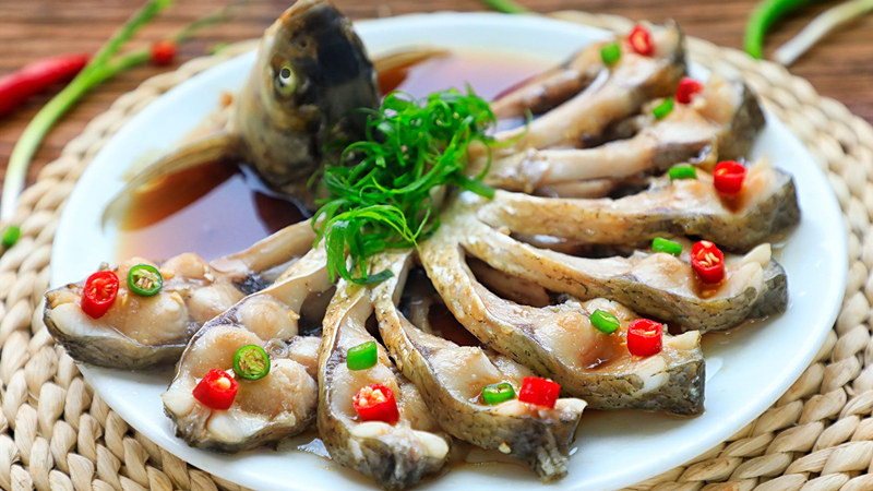 “班长，周末吃点啥？”“上孔雀开屏鱼”