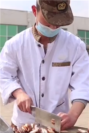 这里有军营大厨出没