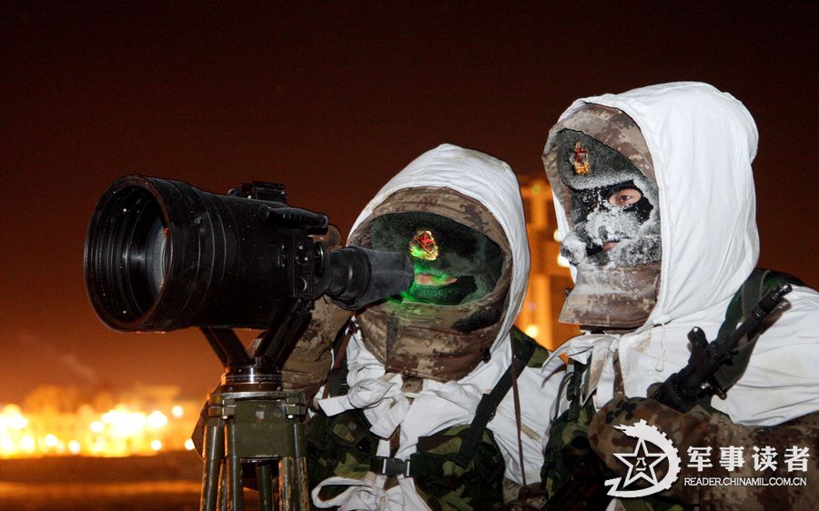 夜视观察 魏建顺摄影