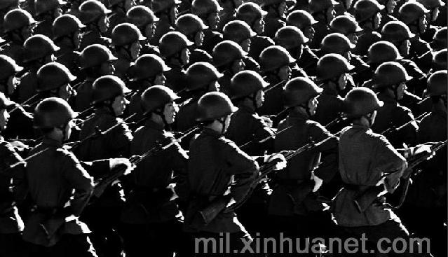 军旅摄影家王建民作品:1981·华北军事大演习