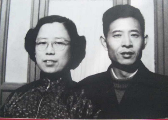 劳安与朱镕基
