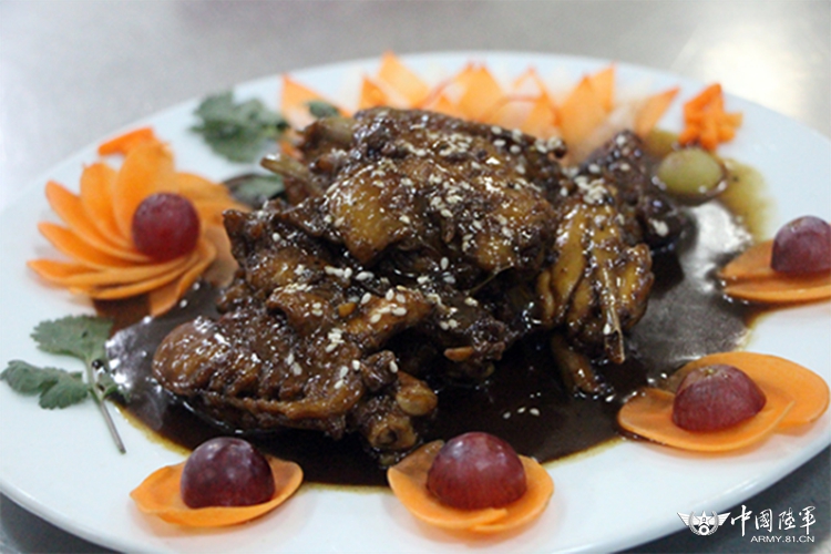 年终岁尾,兵哥带你检阅部队美食