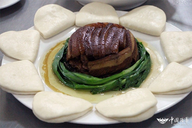 年终岁尾,兵哥带你检阅部队美食