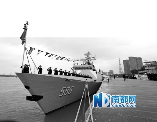 中国海军一年来至少17艘军舰入列