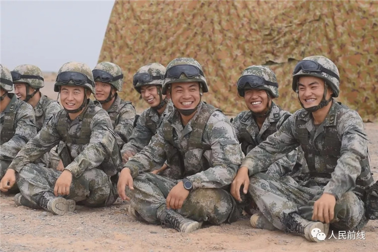 340秒搭起一个大家伙!这就是中国军人的速度