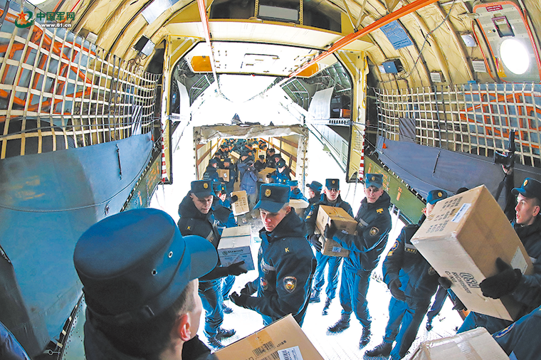 『行动』中国的暖心行动展现出守望相助、共渡难关的大国担当