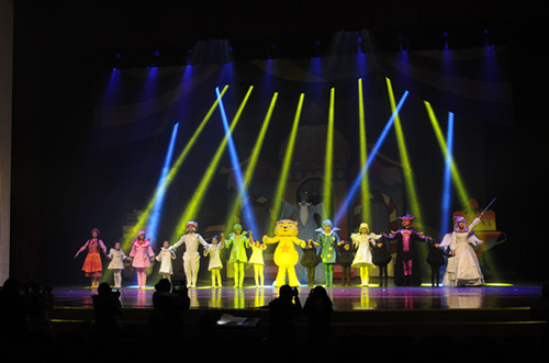 舞台剧《快乐星猫甜蜜城堡大冒险》南京上演