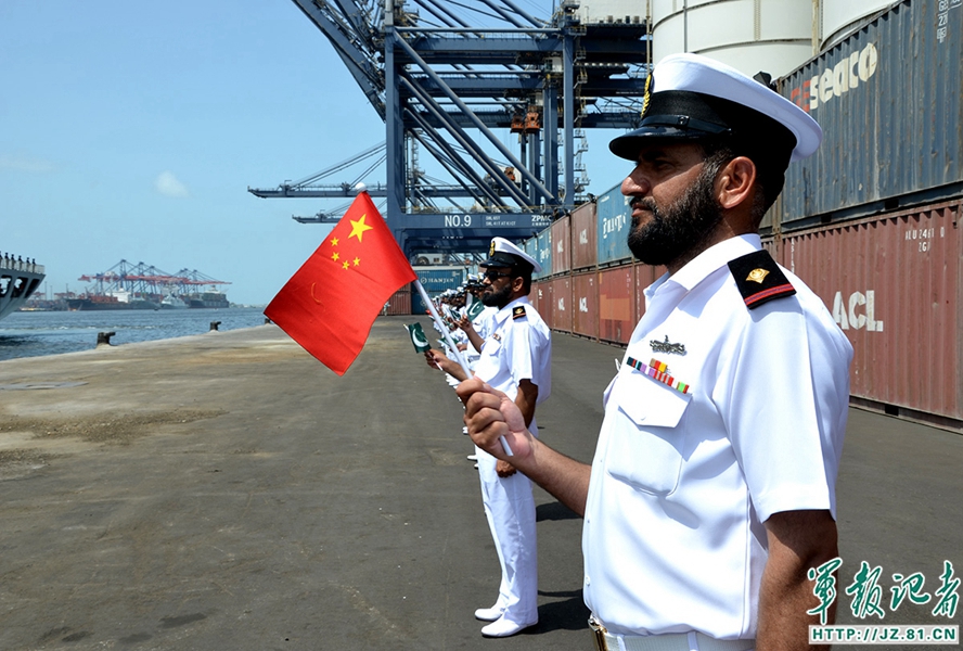 中国海军远航访问编队抵达巴基斯坦 - 中国军网
