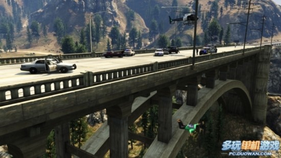 里程碑式的神作！《侠盗飞车5》IGN全满分评测