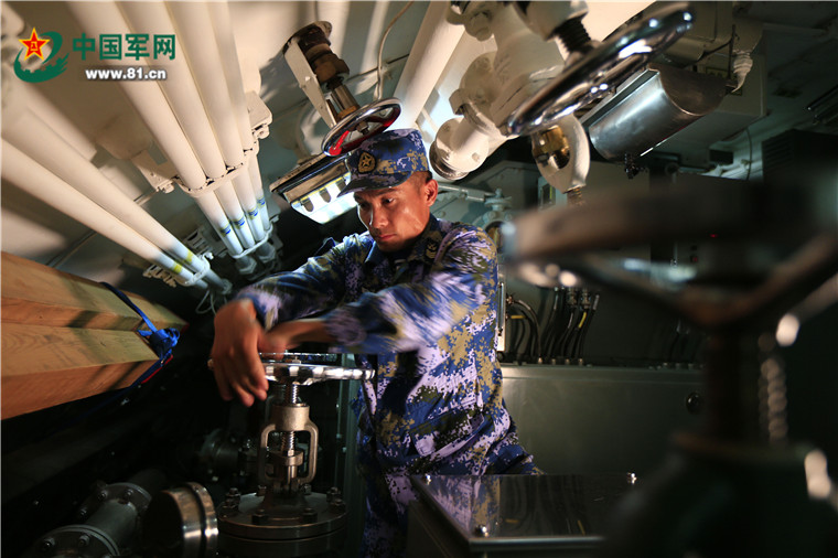 "大国兵匠"肖海生 中国潜艇aip系统士官专家