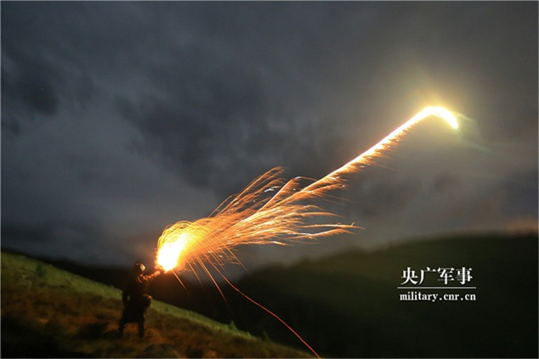 怎样进入深夜模式 309c236f8da41dea309c51.jpg