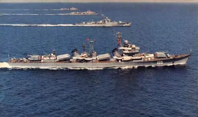 南昌舰退役…是时候回顾中国海军的051时代了