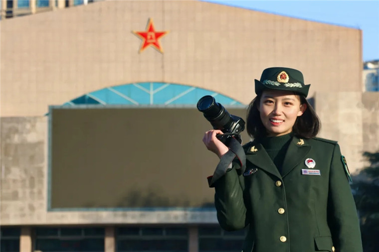 多图预警!又a又飒的军校女学员来了