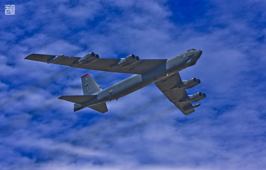 美国B-52战略轰炸机 