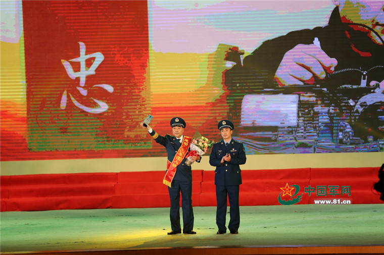 永暑岛人口一千多人_永暑岛(2)