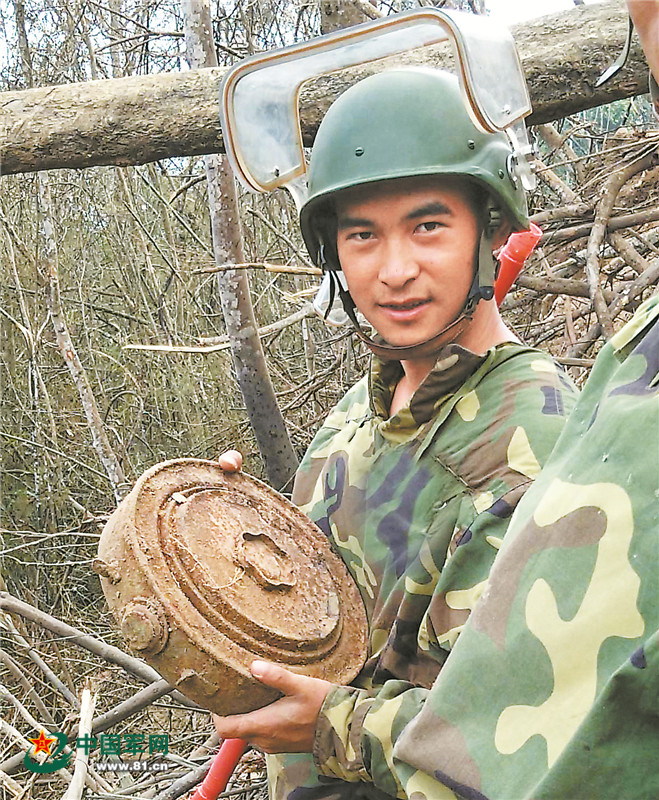 排雷英雄杜富国是个啥样的兵?
