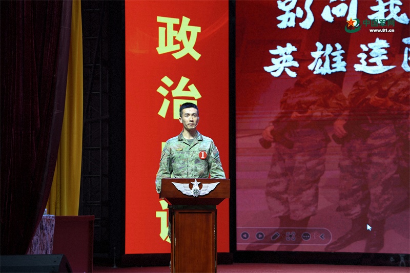 理论骨干龚佳宇授课。王山山 摄