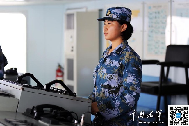 吴桐学习的是操舵专业，她操纵的舰艇，是足足有两万多吨的大家伙