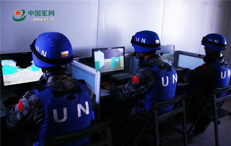 网络对抗进行时. 杨德龙 摄