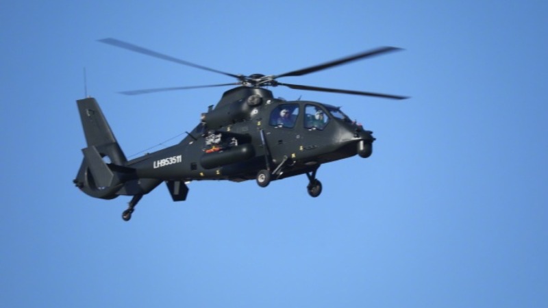 “00后”陆航女飞行员驾驶直升机太飒了