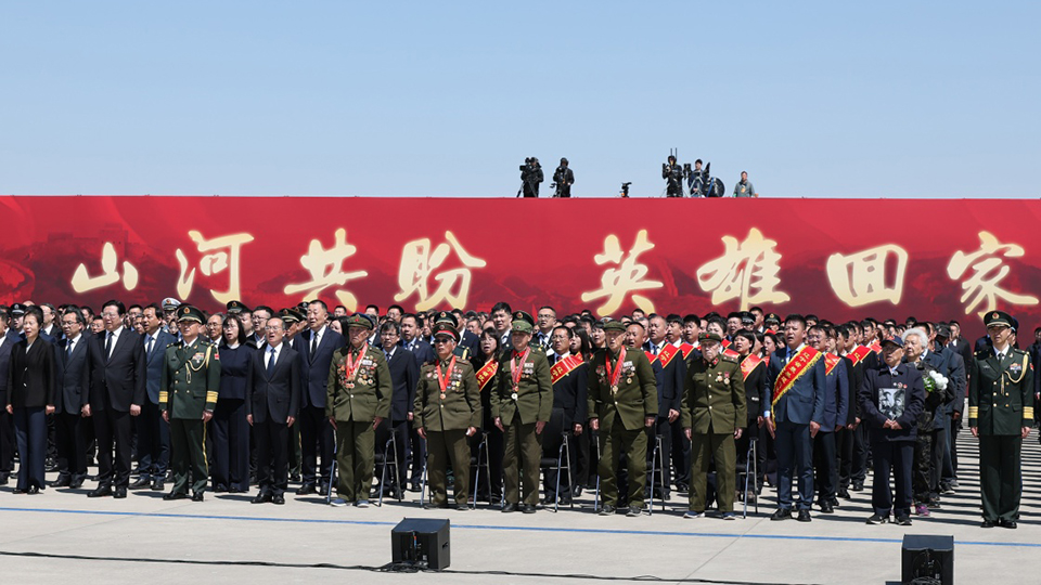 不只是今天，我们会一直等你回家