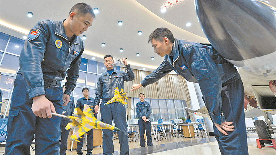 战鹰对阵啸长空！空军航空兵某旅空战对抗训练影像