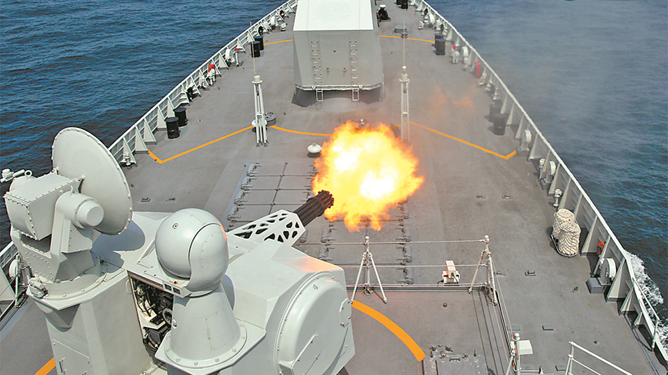 北部战区海军某舰艇训练中心开展海上实战化训练