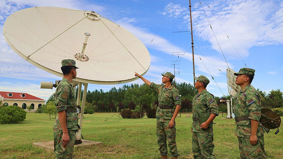 迅速准确不间断：这就是场站通信兵的样子