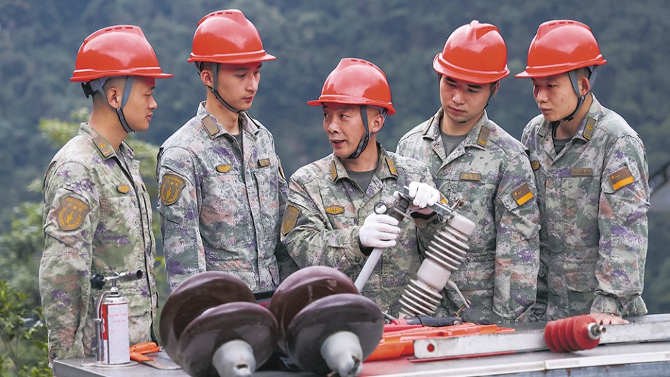 军营观察丨一级军士长的带兵“三字诀”