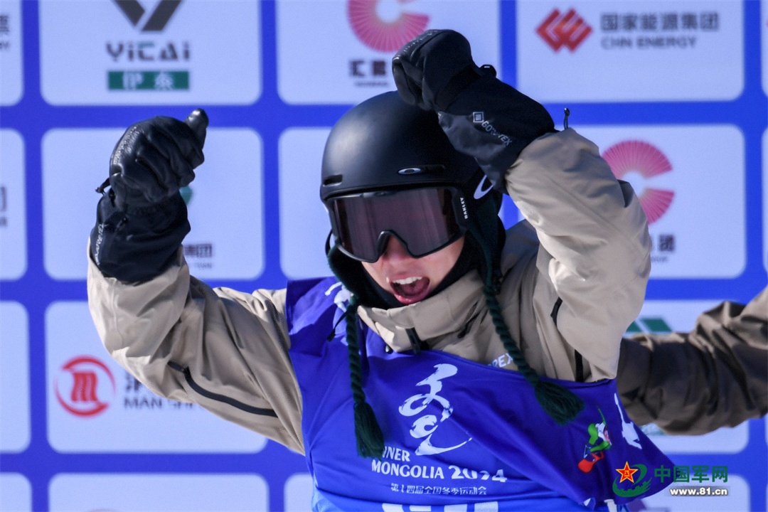 726b1246261d4ae5a041b39e4a68eaf6