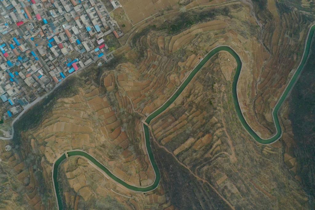 凤凰联盟“不认命不服输敢于战天斗地”——写在红旗渠总干渠通水60周年(图3)