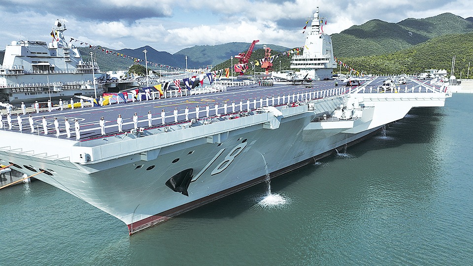 军营观察丨我们的航母，我们的时代