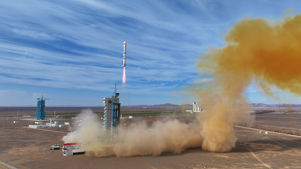 我国成功发射实践三十号A、B、C星